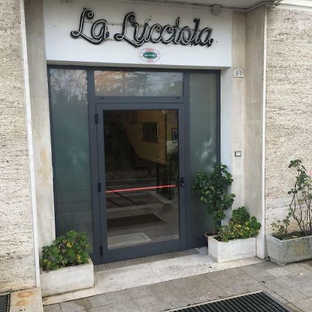 Hotel La Lucciola Кианчано Терме Екстериор снимка