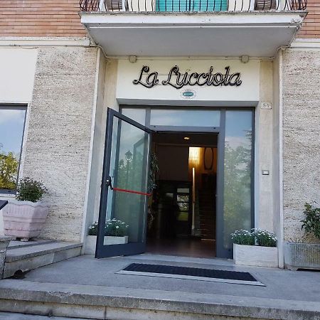 Hotel La Lucciola Кианчано Терме Екстериор снимка